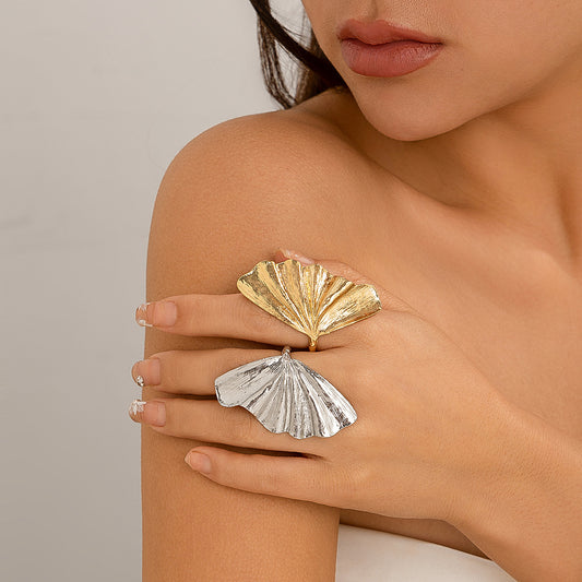 Sweet and Cool Leaf Ring, Female Personalized Metal Texture Alloy Leaf Ring