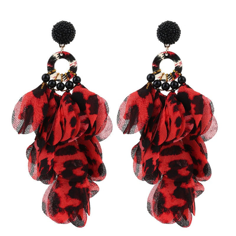 Fashionable and exaggerated leopard print tassel earrings