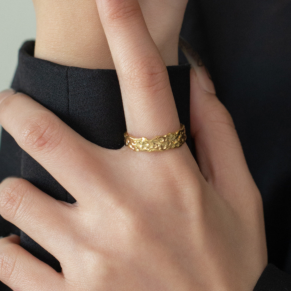 Uneven magma surface curved pipe niche design versatile and atmospheric ancient method opening unisex jewelry