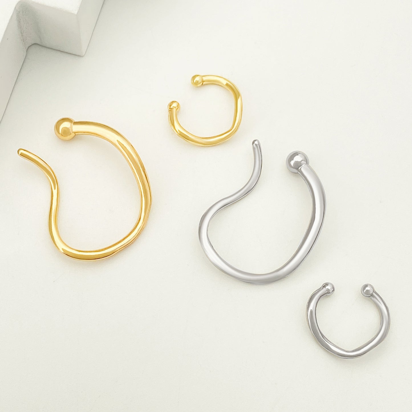 Twisted alloy ear bone clip with ins style design and temperament, ear clip without ear holes