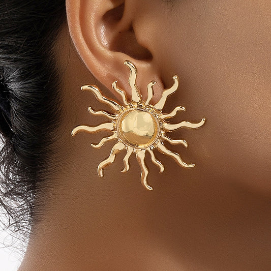 Retro exaggerated sun fashion earrings