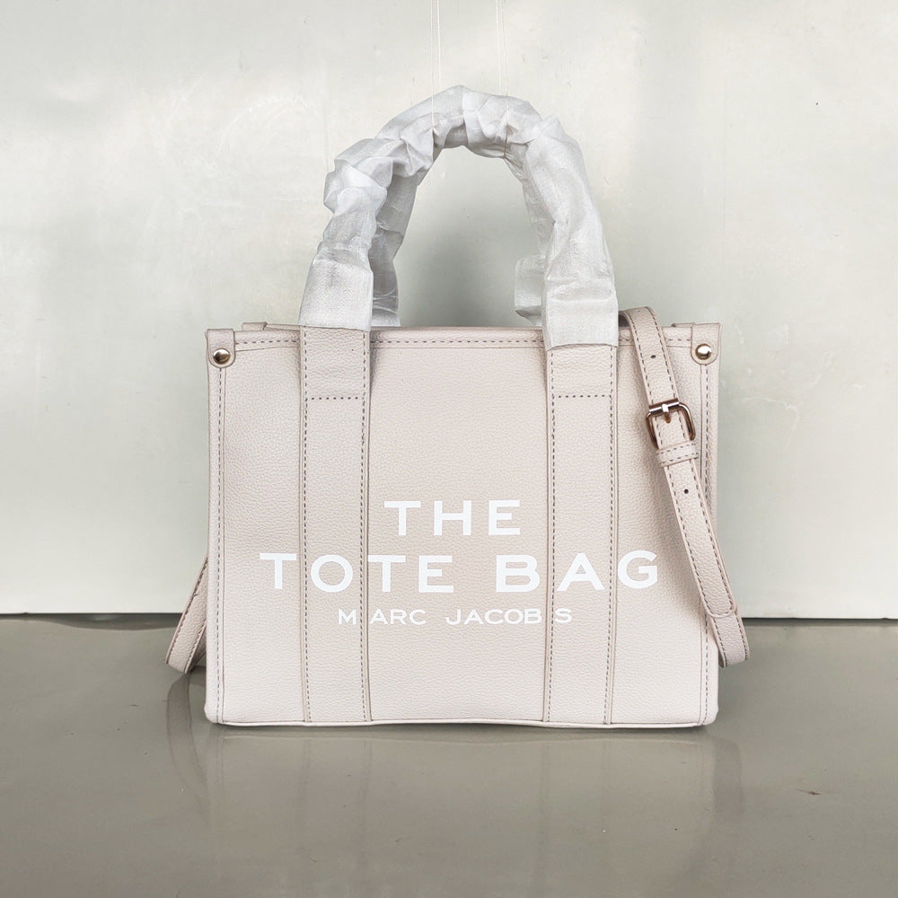 Small New Women's Bag Trendy Fashion Tote Bag