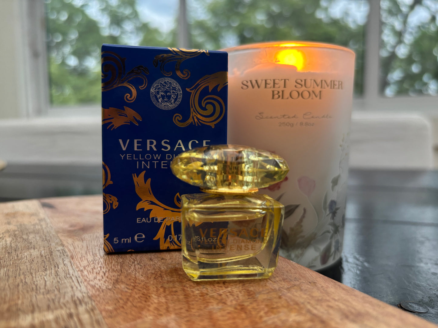Versace Yellow Diamond Intense edp 5 ml